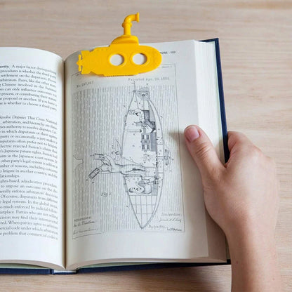 Marcador de libros en forma de Submarino Amarillo
