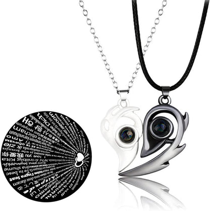 Pack de 2 Collares Magnéticos para Parejas con texto en inglés "I Love You"