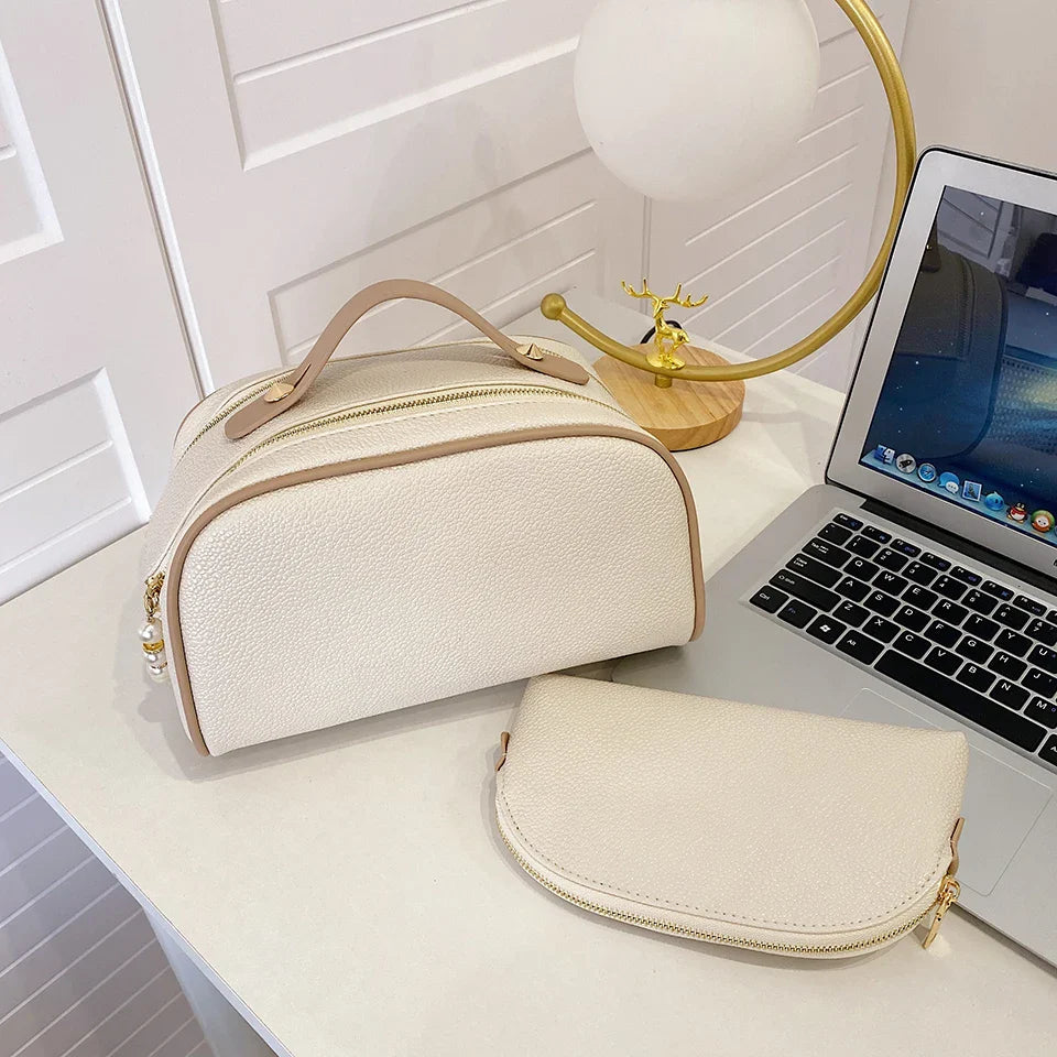 TravelLite: Pack de 2 Neceseres de Maquillaje Minimalista para Viajeros con Estilo